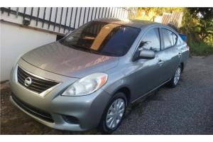 Nissan Versa 2012