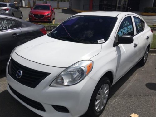 Nissan Versa 2015