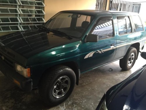 Nissan pathfinder 1995