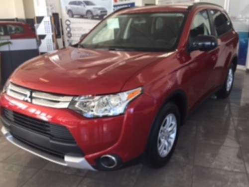 OUTLANDER ROJA 2015 NA DE PAGO HASTA FEBRERO