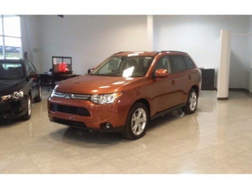 Outlander 2014 Cooper, preciosa