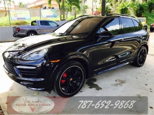 PORSCHE CAYENNE GTS -2014$76,995