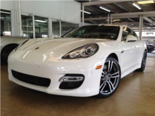 PORSCHE PANAMERA TURBO 2010