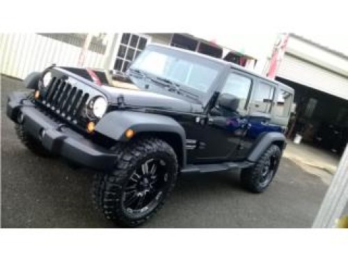 PRECIOSO JEEP WRANGLER UNLIMITED SPORT