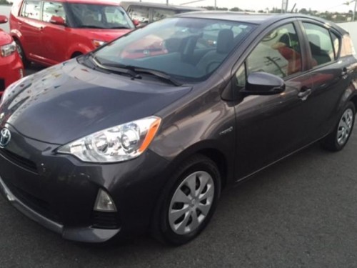 PRIUS C 2013 GARANTIA 32K MILLAS ECONOMICAA