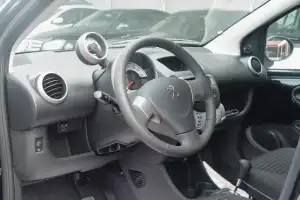 Peugeot 107  2013