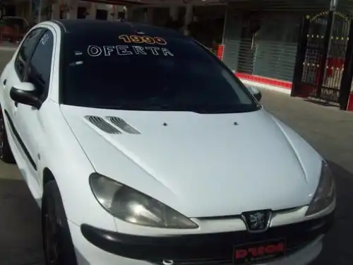 Peugeot 206  1999