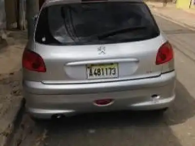 Peugeot 206 2007 14 casi nuevo hidraulico 