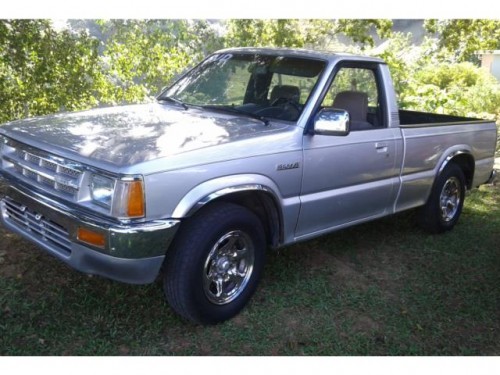 Pick-up Mazda B2600I