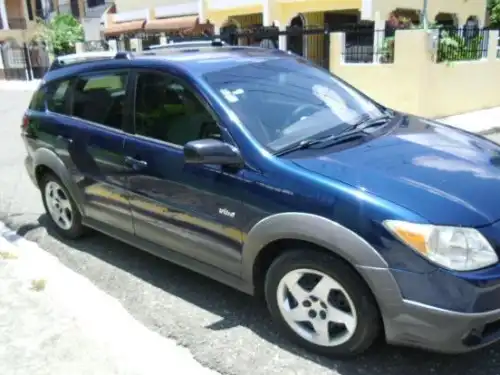 Pontiac vive 2005 color azul perla 