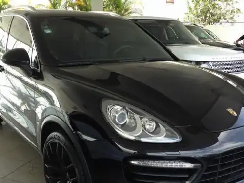 Porsche Cayenne Turbo 2011