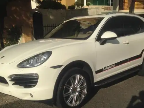 Porsche Cayenne Turbo 2011