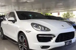 Porsche Cayenne Turbo 2013