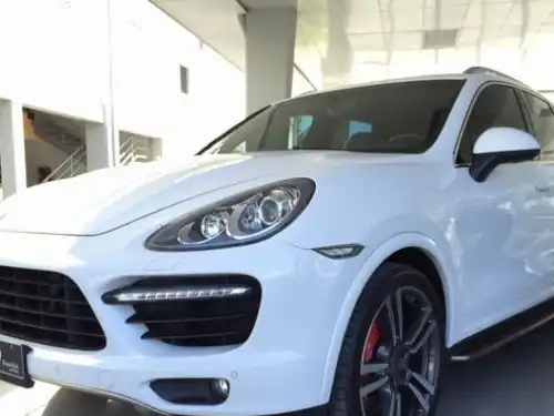 Porsche Cayenne Turbo 2013