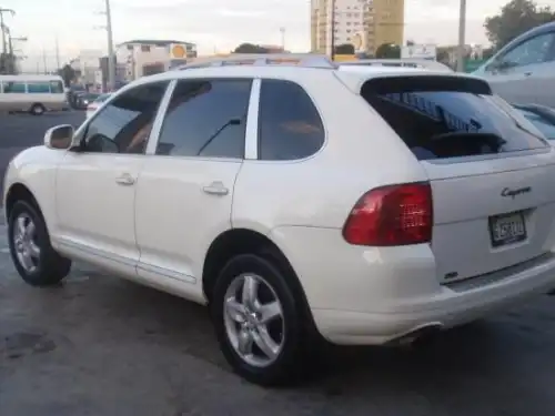 Porsche Cayenne2005