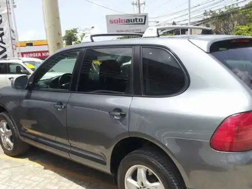 Porsche Cayenne2005