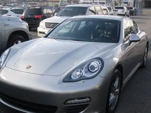 Porsche Panamera S 2010