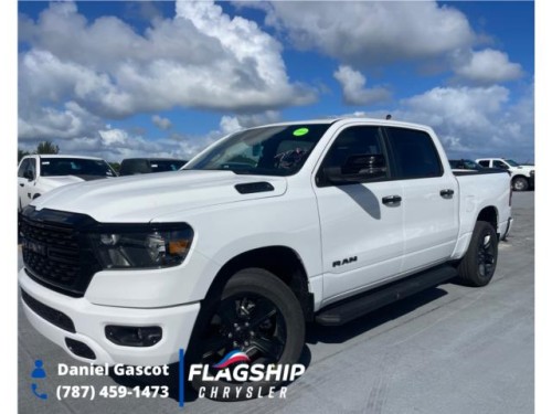 RAM 1500 2024 BIG HORN V8 4x2