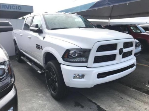 RAM LARAMIE 2,500 CUMMINS DISEL 4X4 2017