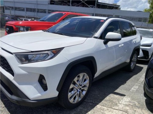 RAV 4 XLE PREMIUM EXCELENTES CONDICIONES 