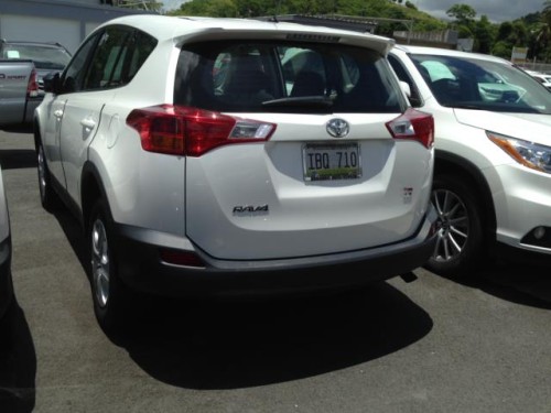 RAV4 2013 CON TAN SOLO 11,000 MILLAS LLAMA