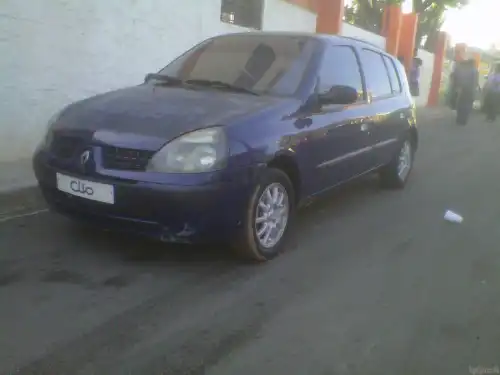Renault Clio 2003  