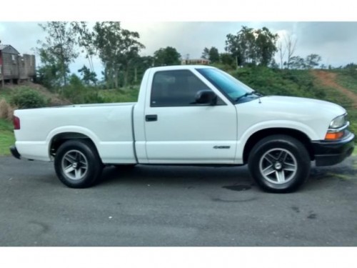 S10 pick up 2002 nitida