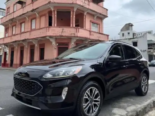  SE VENDE Ford Escape SEL 2020Clean carfax