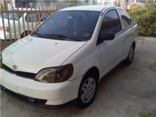 SE VENDE TOYOTA ECHO