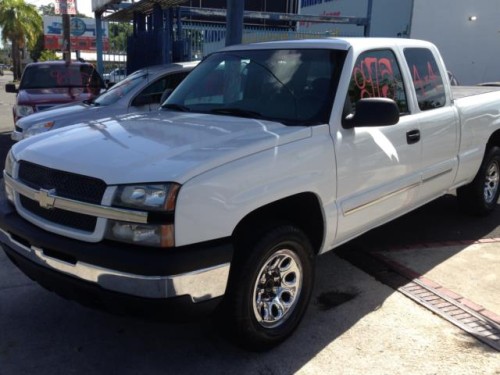 SILVERADO 4X4 REGALITO .6,995. LA FIO