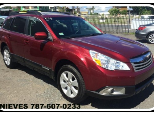 SUBARU OUTBACK 2011