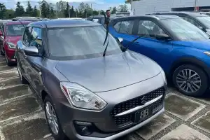 SUZUKI SWIFT GLI 2023DE LA CASA SDMAROS 16 