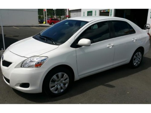 SV CUENTA TOYOTA YARIS 2012 SIN TRASPASO INME