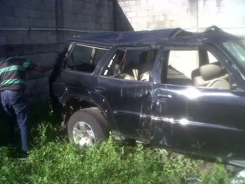 Salvamento Nissan Patrol, Muchas Piezas, A Buen Precio 