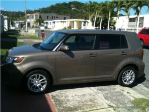 Scion xb 2012 automatica