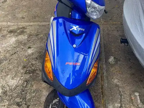 Se vende x1000 PG 125cc 2023