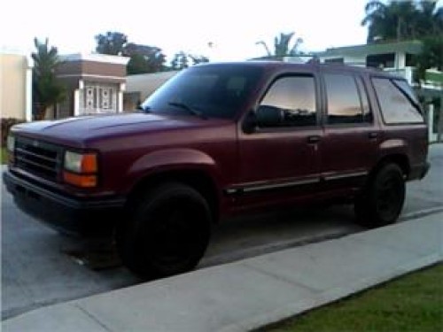 Se Vende o Se Cambia Ford Explorer 91′ Auto