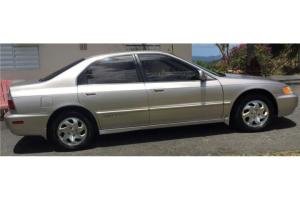 Se vende Honda Accord 1996