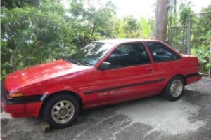 Se vende Toyota Corolla 1987 Standard