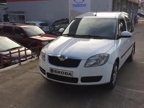 Skoda Roomster  2008