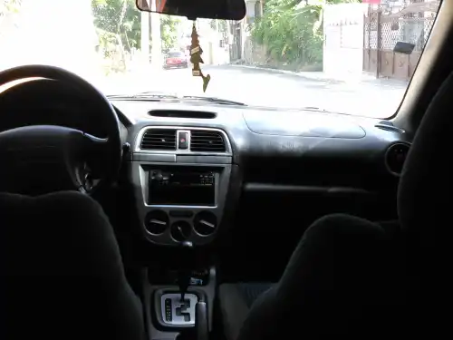 Subaru Impreza 2002, Buenas Cond. 829-877-4946