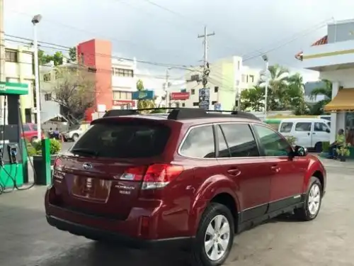 Subaru Outback  2011