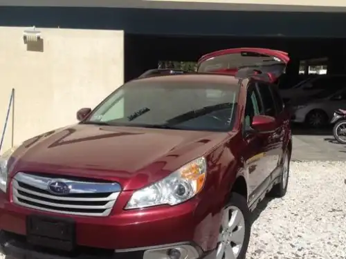 Subaru Outback  2011