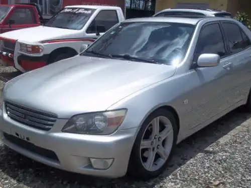 Super carro Toyota altezza 2002 racing