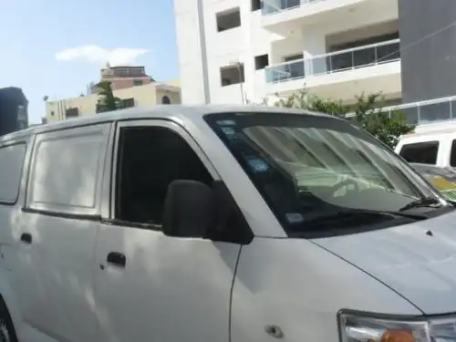 Suzuki APV  2009