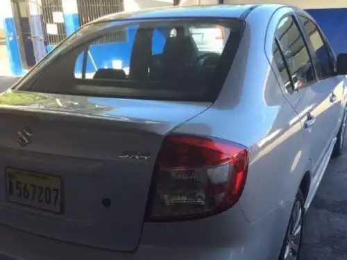 Suzuki Aerio  2011