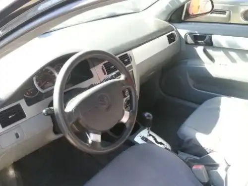 Suzuki Forenza  2006