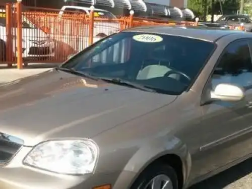 Suzuki Forenza  2006