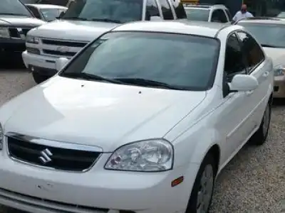 Suzuki Forenza  2007