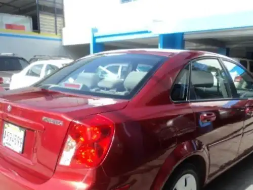 Suzuki Forenza  2008
